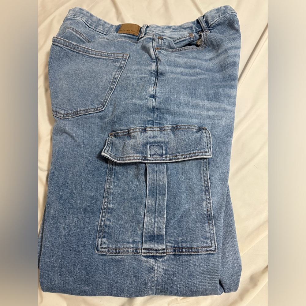 AMERICAN EAGLE 18 Cargo